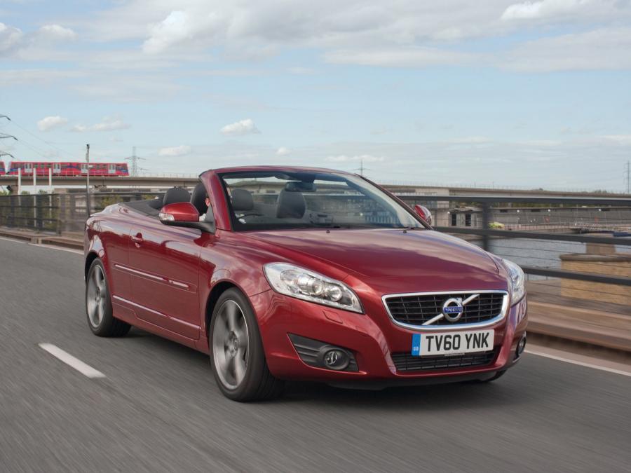  Volvo C70 D3 2010 года  (UK) (фото 3 из 11)